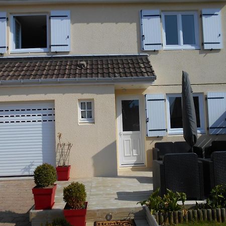 Gite De Eric Et Rose Bernieres-sur-Mer Luaran gambar