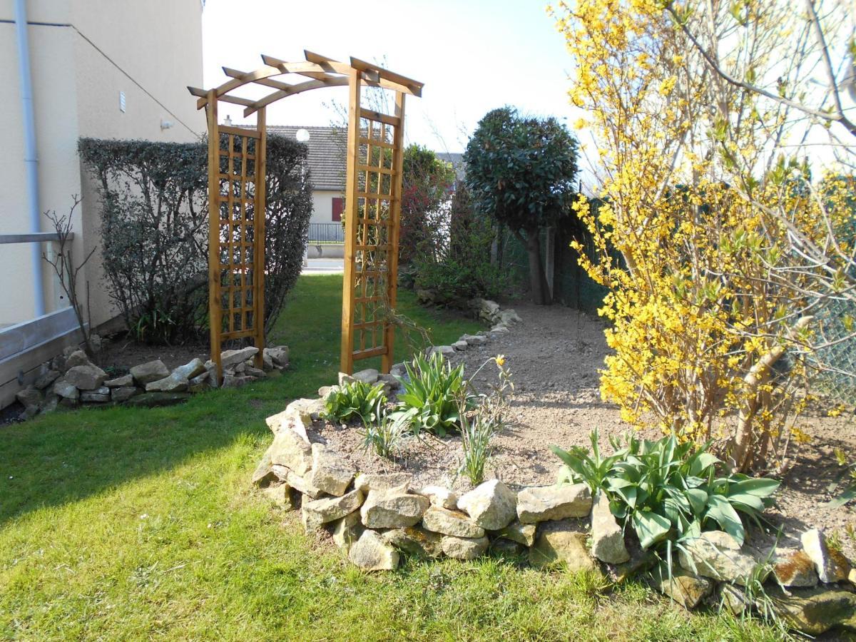 Gite De Eric Et Rose Bernieres-sur-Mer Luaran gambar