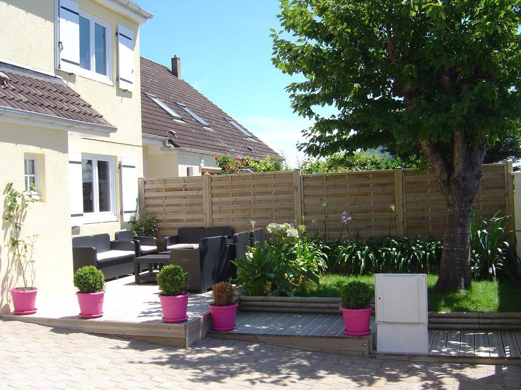 Gite De Eric Et Rose Bernieres-sur-Mer Luaran gambar