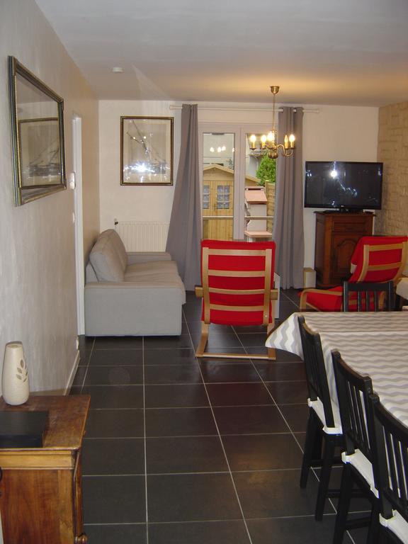 Gite De Eric Et Rose Bernieres-sur-Mer Luaran gambar