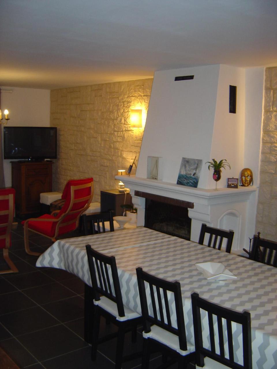 Gite De Eric Et Rose Bernieres-sur-Mer Luaran gambar